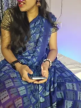 Snapshot of hot_spicey chatting on April 2026 05:17:02 PM hot spicey online show from April 2026 05:17:02 PM