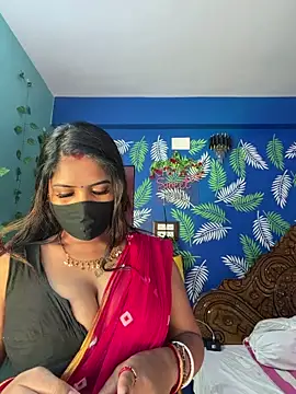 Snapshot of V-Hot-Sweti chatting on June 2026 07:47:02 AM V-Hot-Sweti online show from June 2026 07:47:02 AM