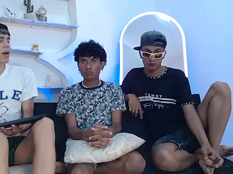 Snapshot of YOUNGS_GUYS chatting on September 2025 07:24:02 PM YOUNGS GUYS online show from September 2025 07:24:02 PM