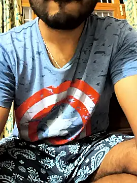 hunk7714 online show from October 2025 06:08:02 PM