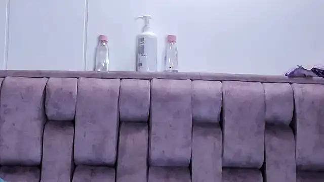 Alexa-Hunter online show from September 2025 01:26:02 PM