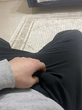 banuemre28 online show from March 2026 07:55:02 PM