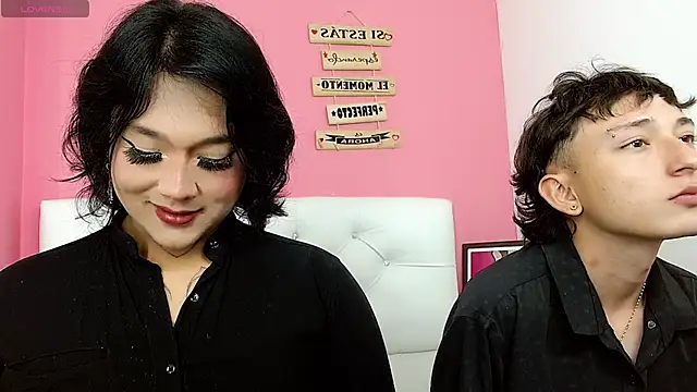 Snapshot of x_karloss_x chatting on September 2025 04:34:02 AM x karloss x online show from September 2025 04:34:02 AM