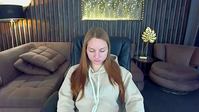 MilaAddams online show from January 2026 06:39:01 AM