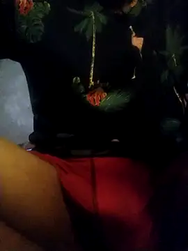 Snapshot of Bianomc1974 chatting on October 2025 03:52:01 PM Bianomc1974 online show from October 2025 03:52:01 PM