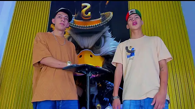 Dante Brown1  online show from November 2025 09:09:02 PM