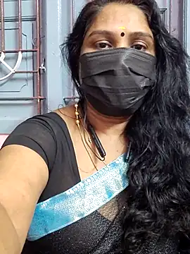 Tamil Azhaghi25 online show from November 2025 06:18:01 PM