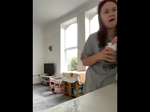 RoseMaee online show from October 2025 11:25:01 AM