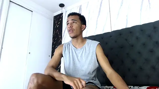 Snapshot of aston_xvera chatting on September 2025 03:22:01 AM aston xvera online show from September 2025 03:22:01 AM