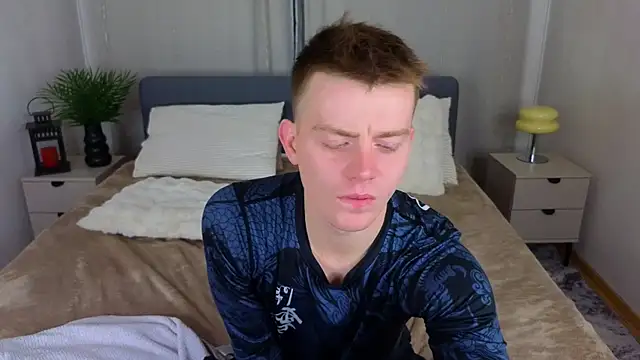 Snapshot of happy_de1mos chatting on October 2025 09:37:02 PM happy de1mos online show from October 2025 09:37:02 PM