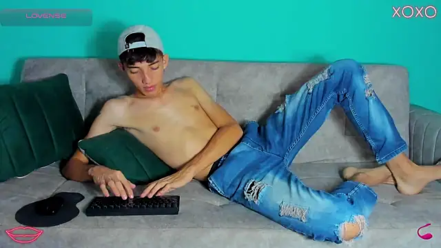 Snapshot of Maikol_Ortiz chatting on September 2025 12:53:01 PM Maikol Ortiz online show from September 2025 12:53:01 PM