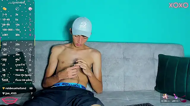 Snapshot of Maikol_Ortiz chatting on October 2025 12:55:01 AM Maikol Ortiz online show from October 2025 12:55:01 AM