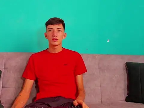 Maikol Ortiz online show from February 2026 02:11:02 PM