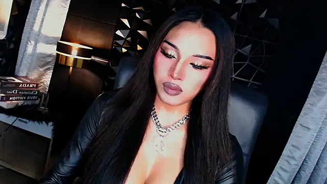 Snapshot of xUrGoddess_Bellax chatting on October 2025 08:45:02 AM xUrGoddess Bellax online show from October 2025 08:45:02 AM