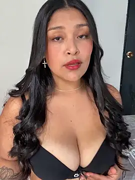 Aurora fire1 online show from October 2025 07:38:02 PM