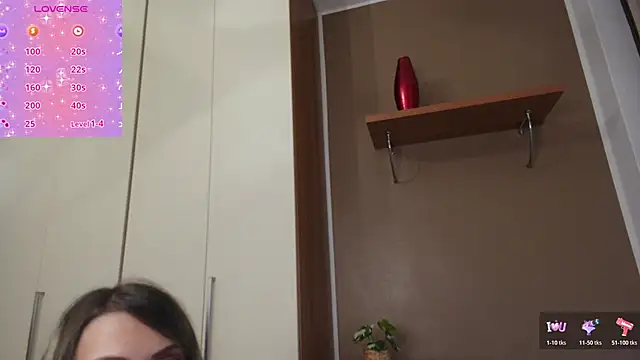 ScarletVerdi online show from November 2025 07:40:01 AM