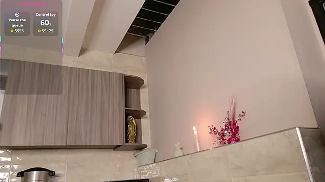 Catalina-Malave online show from October 2025 04:27:01 AM