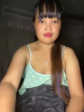 Snapshot of delwyn- chatting on October 2025 03:32:01 PM delwyn- online show from October 2025 03:32:01 PM