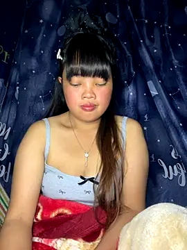 Snapshot of delwyn- chatting on November 2025 04:20:02 PM delwyn- online show from November 2025 04:20:02 PM