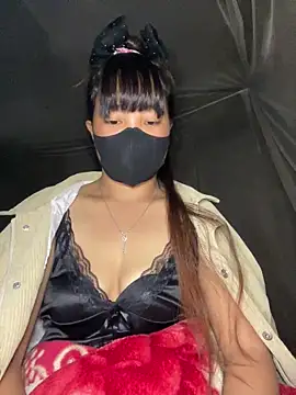 Snapshot of delwyn- chatting on November 2025 03:16:02 PM delwyn- online show from November 2025 03:16:02 PM