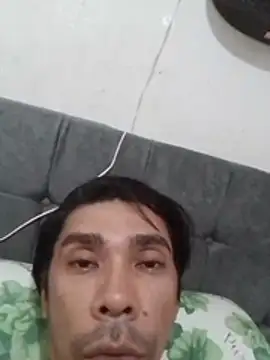 Shawnzinho online show from December 2025 05:24:02 AM