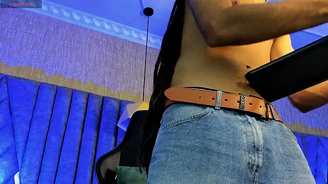 Snapshot of Boss_Domiinator chatting on November 2025 03:38:02 AM Boss Domiinator online show from November 2025 03:38:02 AM