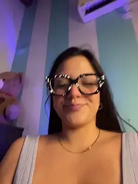 alilith online show from February 2026 08:15:01 PM