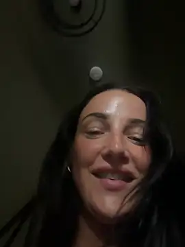 Remirosee online show from June 2026 12:18:01 PM