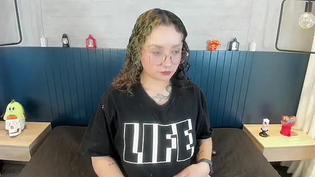 tara black online show from October 2025 03:50:01 AM