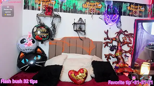 Elisabeth swan online show from October 2025 12:19:02 PM