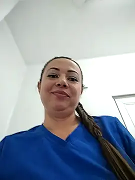 Madisson-04  online show from October 2025 07:43:01 PM