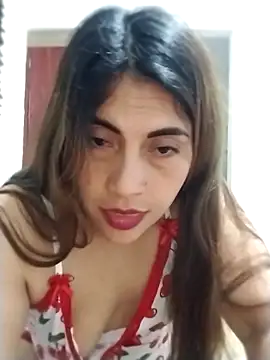 Snapshot of Camila_latina_0 chatting on October 2025 04:10:02 AM Camila latina 0 online show from October 2025 04:10:02 AM
