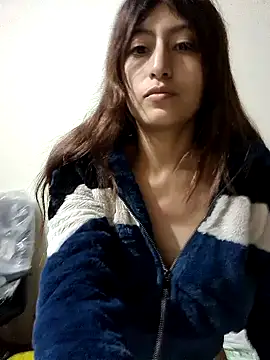 Clavelnegro online show from November 2025 04:17:02 AM