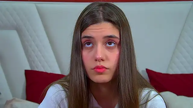 Snapshot of ArianaAllens chatting on November 2025 06:34:02 AM ArianaAllens online show from November 2025 06:34:02 AM