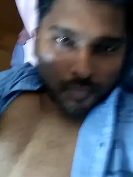 Snapshot of milkyseduce chatting on October 2025 05:35:02 AM milkyseduce online show from October 2025 05:35:02 AM