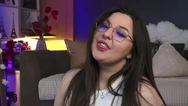 Mia Swano online show from March 2026 02:28:02 AM