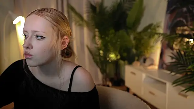 rosy petal online show from September 2025 08:19:01 PM