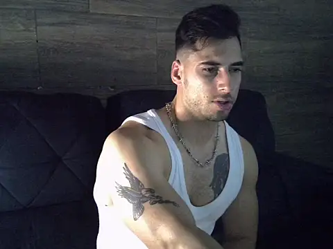 Snapshot of carvandy chatting on September 2025 09:14:02 PM carvandy online show from September 2025 09:14:02 PM