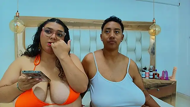 Snapshot of TiffantyAndStacy chatting on September 2025 08:23:01 PM TiffantyAndStacy online show from September 2025 08:23:01 PM