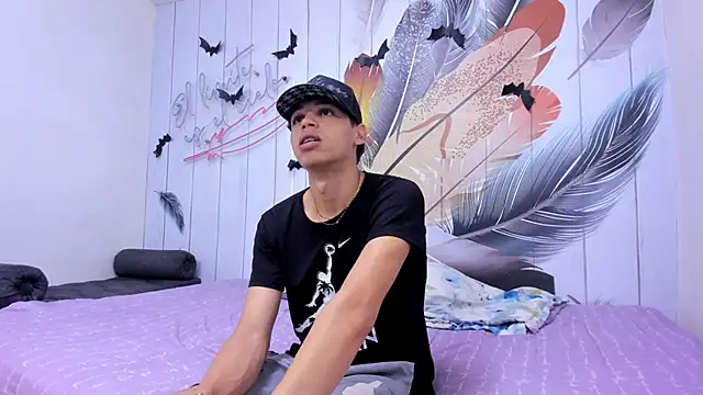 Mycandyfor You online show from November 2025 07:19:01 PM