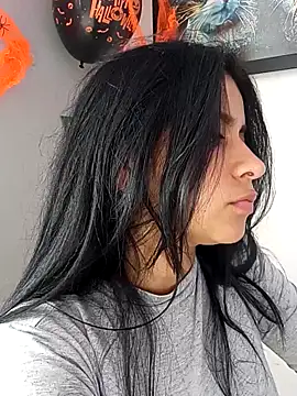 ValerieLove  online show from October 2025 07:29:02 PM