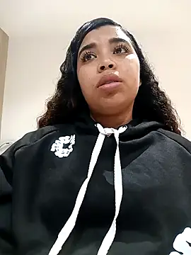 MadissonRizz online show from November 2025 01:04:02 AM