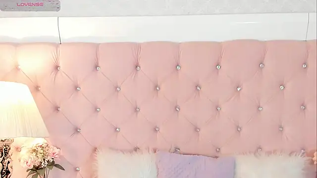 CaterinaRomano online show from November 2025 02:27:01 PM