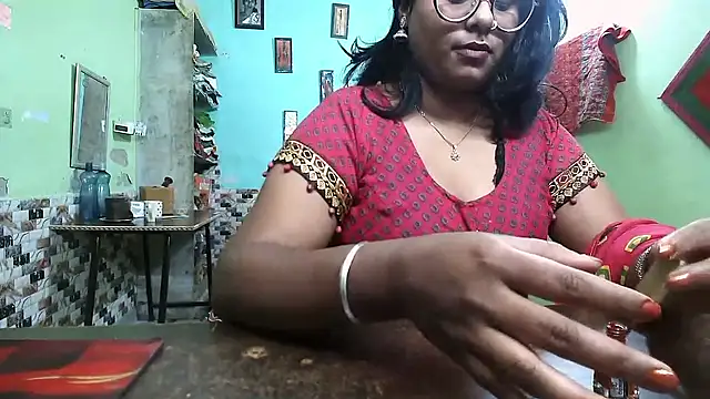 DearKimmi online show from November 2025 03:29:02 AM