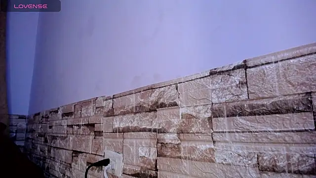 DaraKat18 online show from November 2025 11:04:02 PM