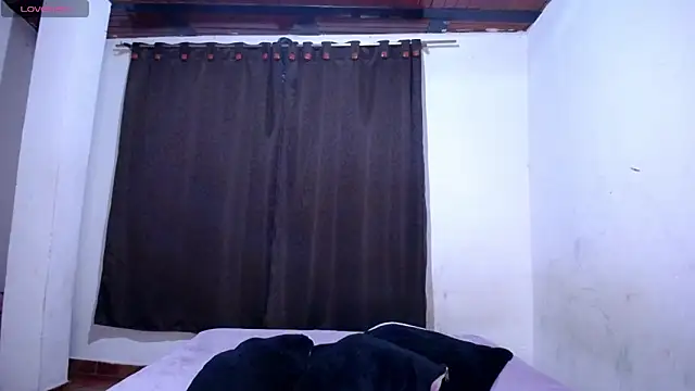 DaraKat18 online show from January 2026 08:27:02 AM