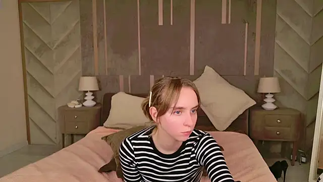 Beverly Gomes online show from September 2025 12:51:01 PM