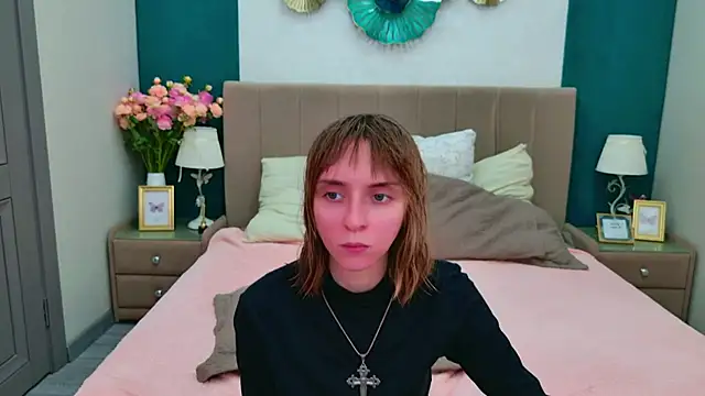 Beverly Gomes online show from October 2025 03:54:01 PM