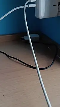 Snapshot of guarrillers chatting on October 2025 04:37:01 PM guarrillers online show from October 2025 04:37:01 PM