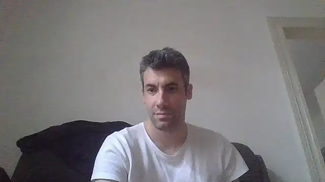 Snapshot of JulioIsHere4you chatting on March 2026 08:18:02 AM JulioIsHere4you online show from March 2026 08:18:02 AM